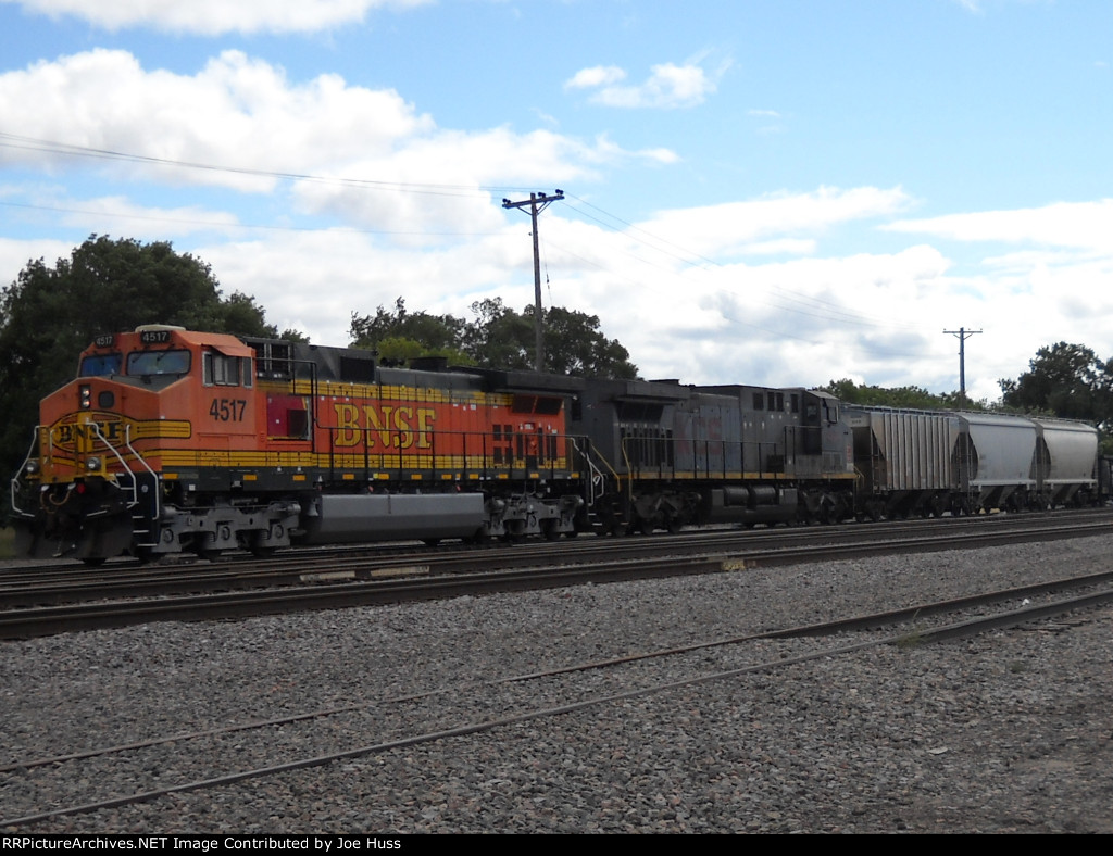 BNSF 4517 West